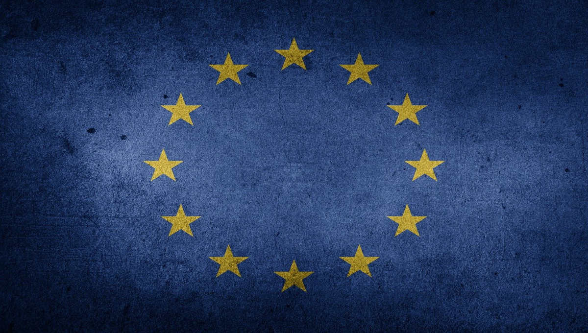 Φον ντερ Λάιεν: Κλείνει ο εναέριος χώρος της ΕΕ για τη Ρωσία