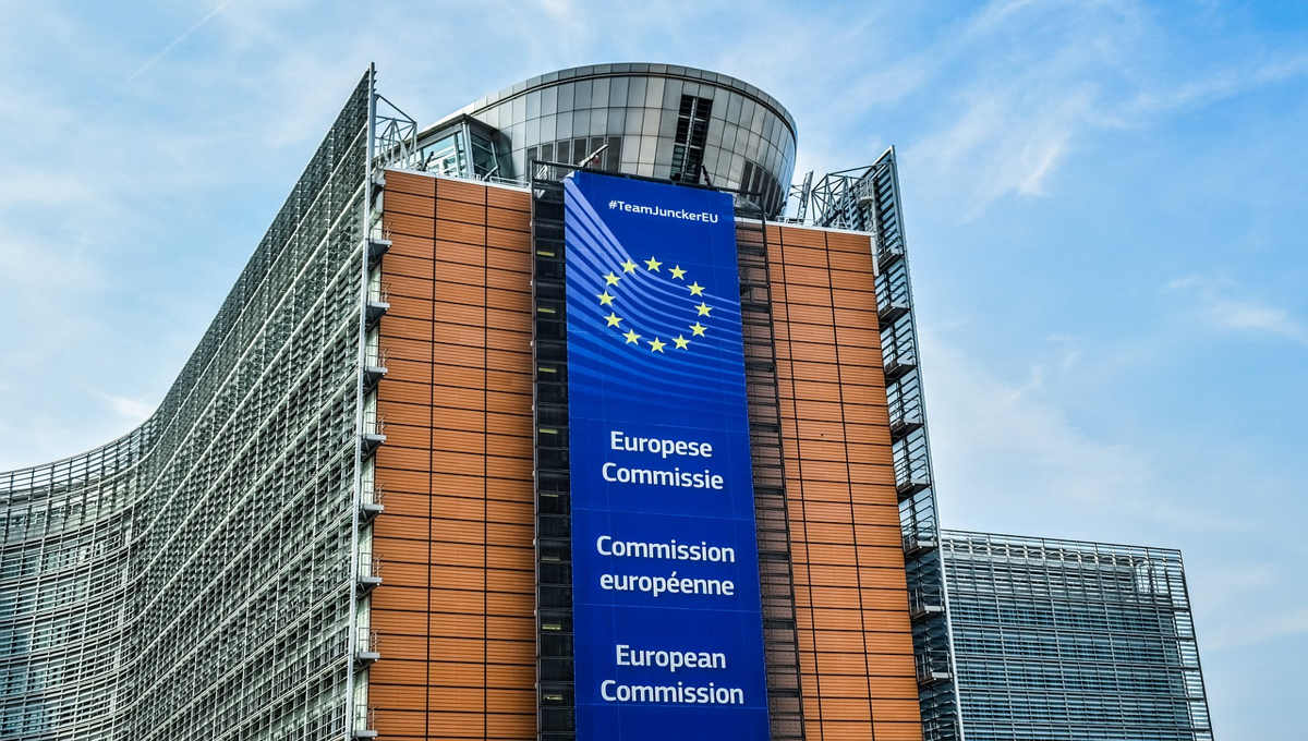 Η ΕΕ επιβάλει νέο μοντέλο για τη διαχείριση της πανδημίας
