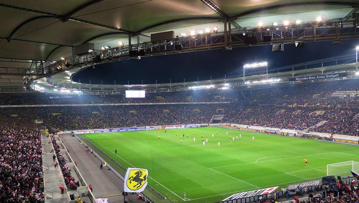 Bundesliga: Πάρτι (4-1) η Στουτγκάρδη στην έδρα της Άουγκσμπουργκ