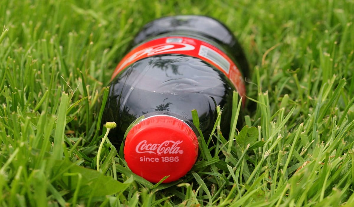 Η Coca-Cola ενδέχεται να εξαφανιστεί από τα γερμανικά σούπερ μάρκετ