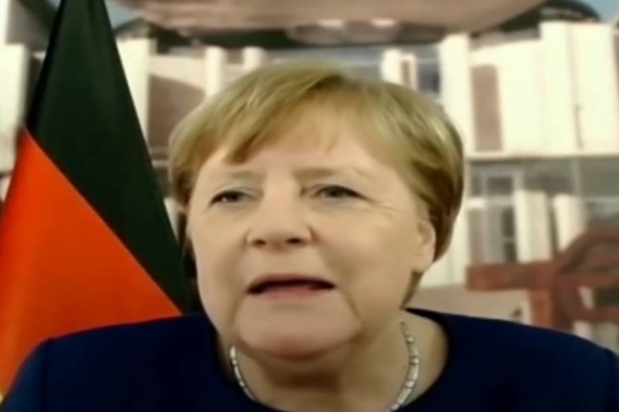 Γερμανία: Συγκλονισμένη Μέρκελ στον τόπο της τραγωδίας