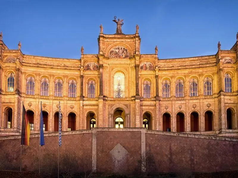 Μόναχο – Maximilianeum: Το κοινοβούλιο της Βαυαρίας
