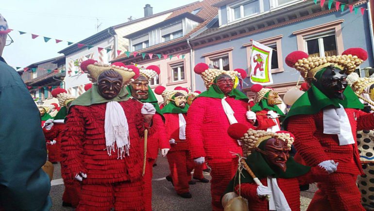 Schuttig: Το παραδοσιακό καρναβάλι του Έλτσαχ, στο Μέλανα Δρυμό