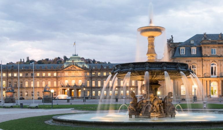 Βόλτα στη Στουτγάρδη: Το Νέο Παλάτι της Στουτγάρδης