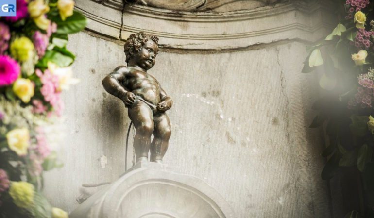 Βέλγιο: Το άγαλμα Manneken Pis θα ντυθεί τσολιάς για την 25η Μαρτίου
