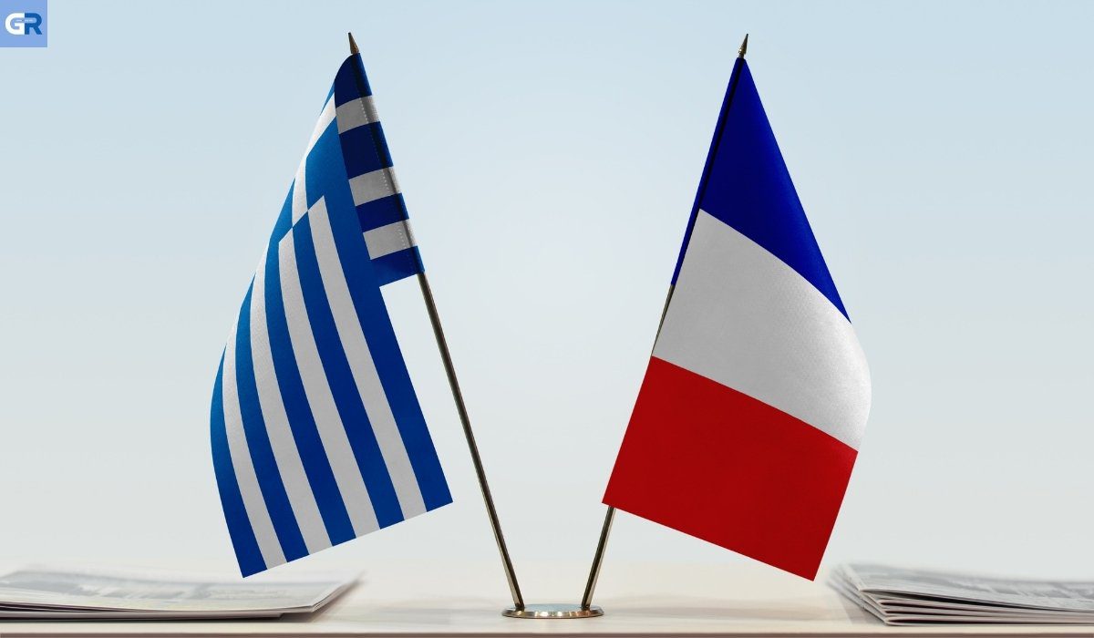 Ελλάδα: Η Γαλλία στέλνει πρωτοφανή σε μέγεθος χερσαία βοήθεια