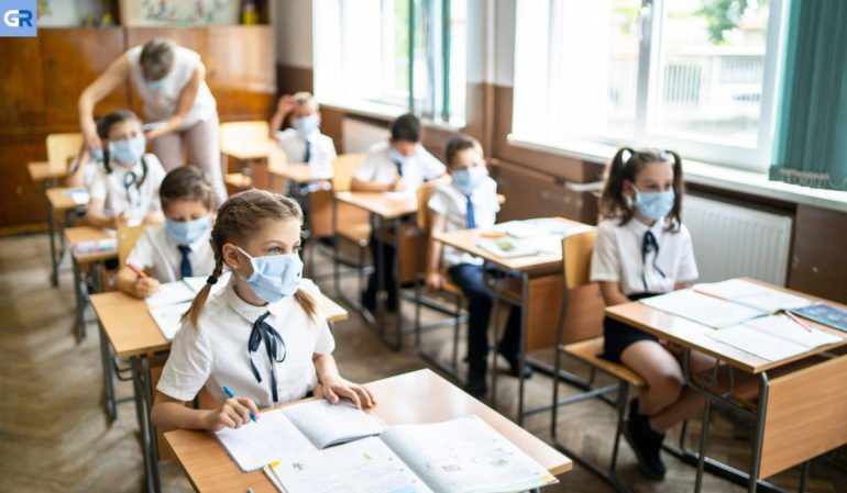 Γερμανία: Μάσκα στα σχολεία μέχρι το 2022;
