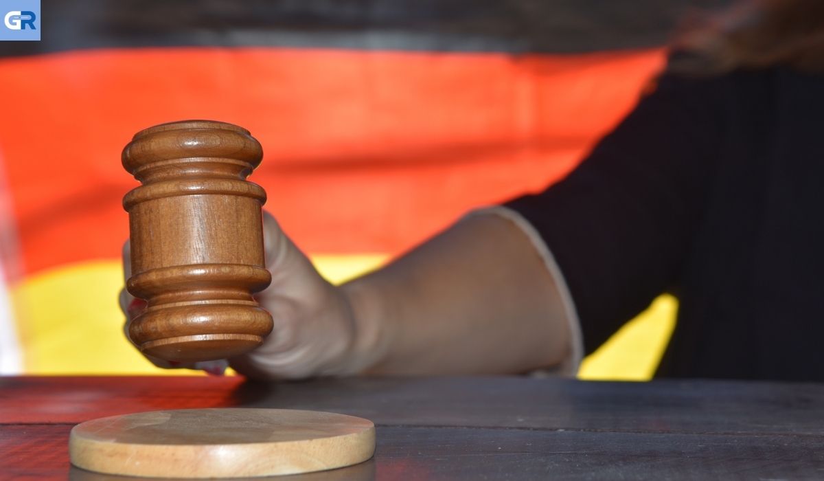 Προσφυγή από Γερμανίδα νομικό κατά της απαγόρευσης κυκλοφορίας