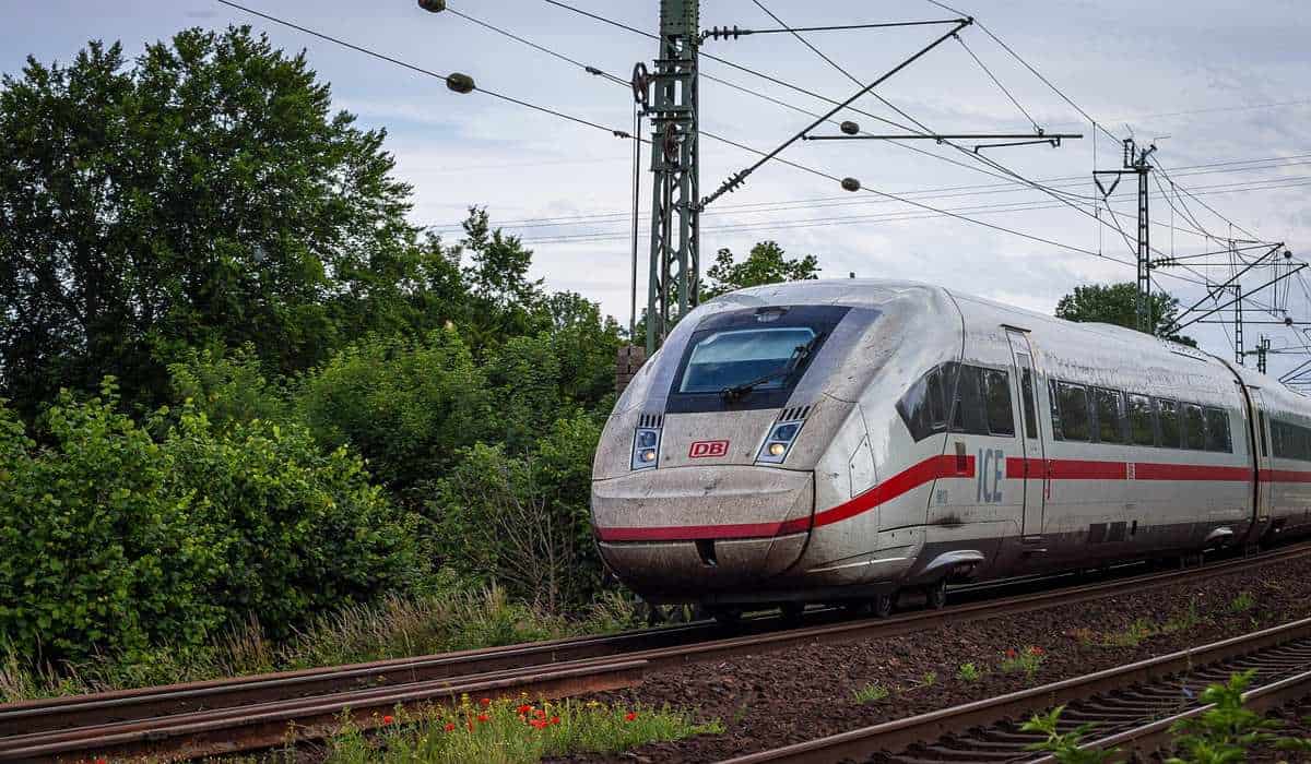 Η γερμανική κυβέρνηση διαφωνεί με τον κανόνα 3G για τα τρένα