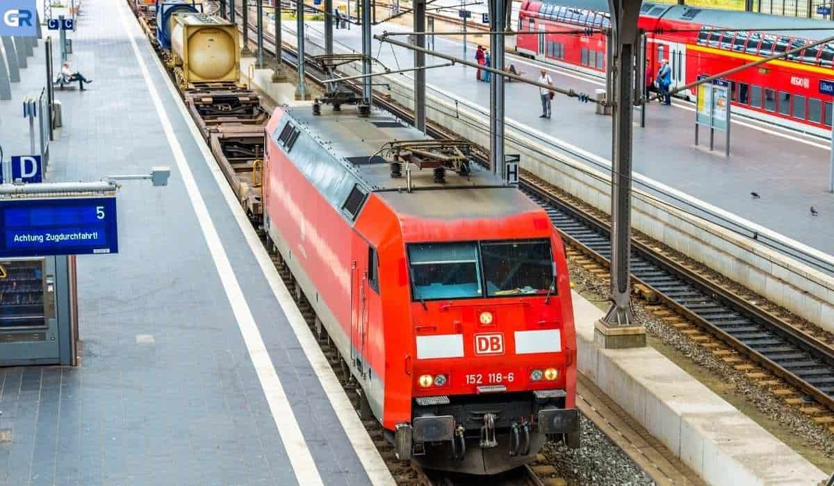 Υποψήφιος για εργασία στην Deutsche Bahn φτάνει πολύ αργά