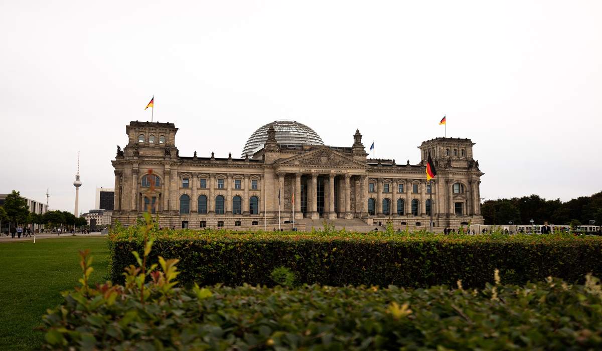 Γερμανία-Covid: Σήμερα οι διαβουλεύσεις μεταξύ κυβέρνησης – κρατιδίων