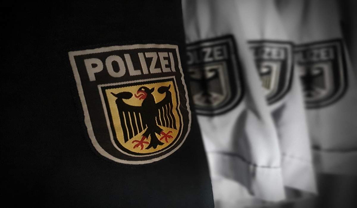 Η Αστυνομία σταματά ταξιδιώτες με παιδιά στη Γερμανία