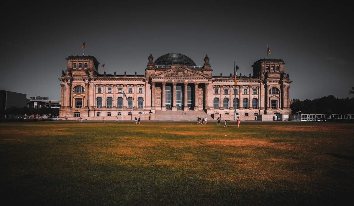 Αύξηση στον μισθό των Γερμανών βουλευτών της Bundestag