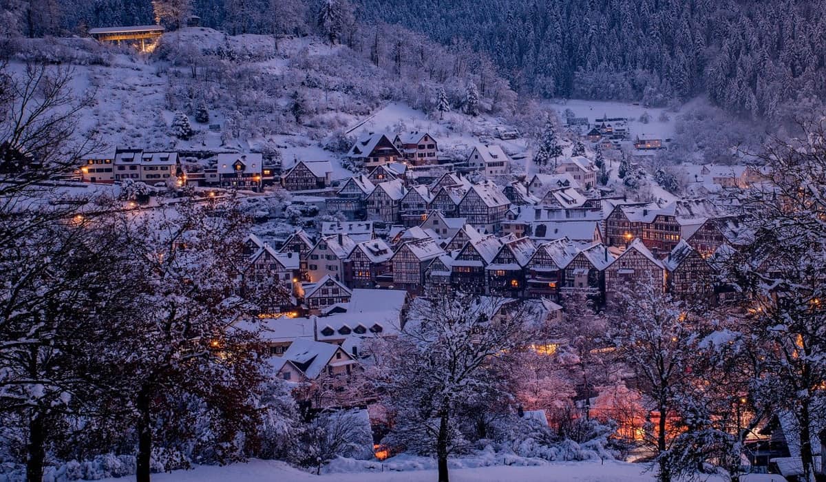 Η μετεωρολογική υπηρεσία προειδοποιεί για χιόνια στη Γερμανία