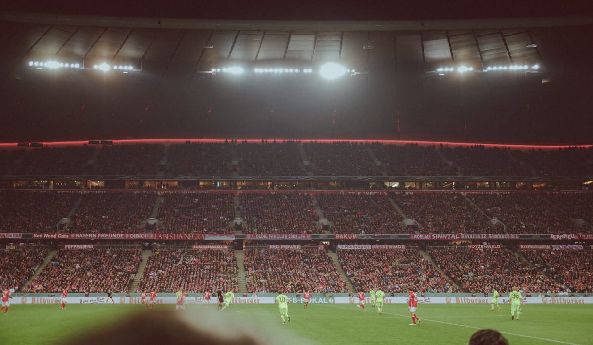 Τι είναι το σύστημα 50+1 που θωρακίζει το ποδόσφαιρο στη Γερμανία