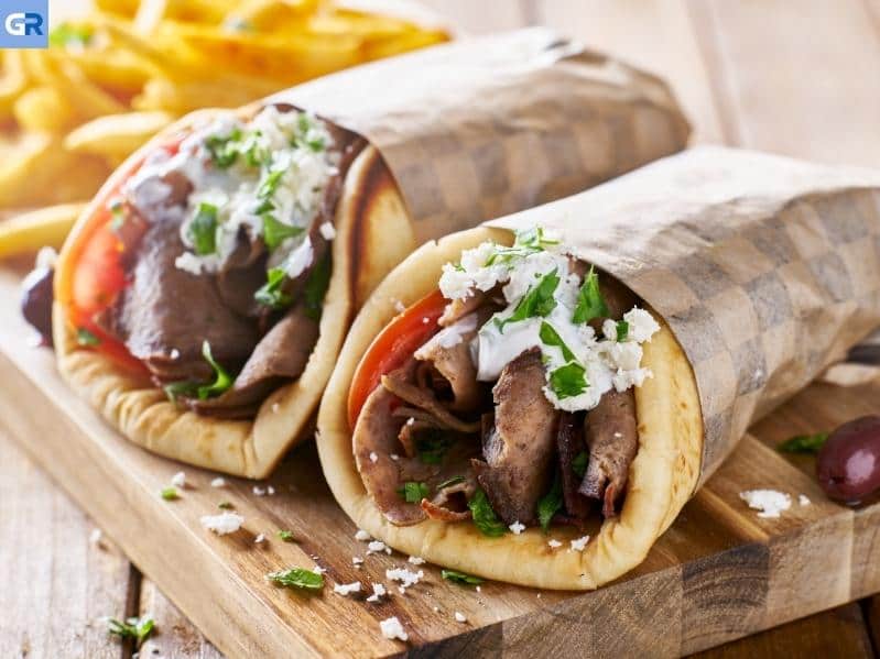 Μπέρμιγχαμ: Ουρές σε εστιατόριο που σερβίρει «greek gyros» αξίας €17