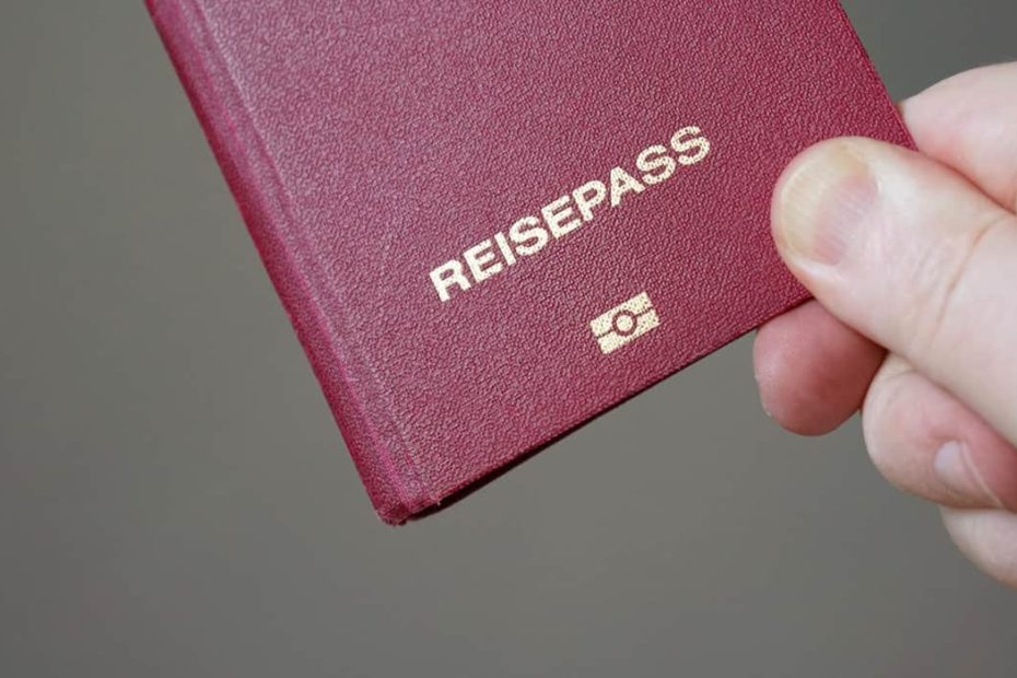 Διαβατήρια: Μεγάλη κοσμοσυρροή στο KVR στο Μόναχο