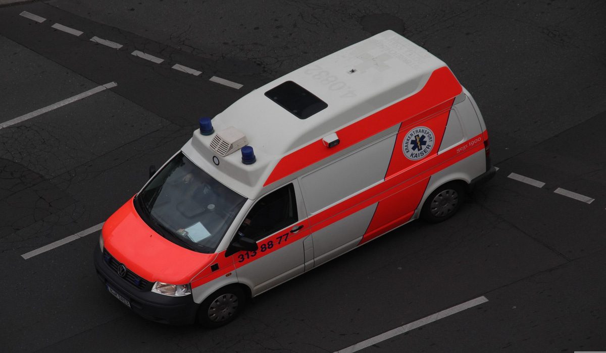 SUV συγκρούεται με ασθενοφόρο: 2 ασθενείς πεθαίνουν σε δυστύχημα