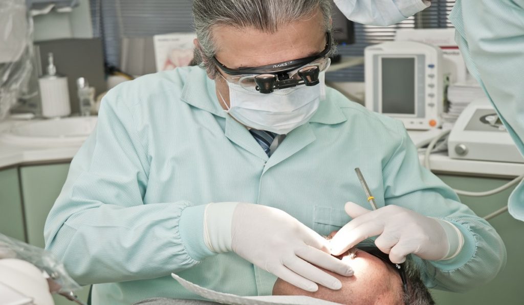 Στοματική φροντίδα και υγεία των δοντιών στη Γερμανία