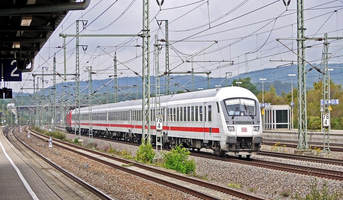 Έρχονται περισσότερα δρομολόγια τρένων στη Στουτγάρδη