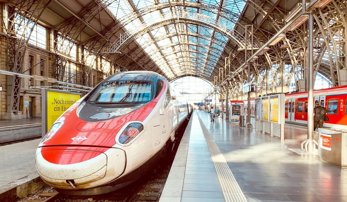 Εξερευνήστε 5 πόλεις για ταξίδι με τρένο από τη Φρανκφούρτη