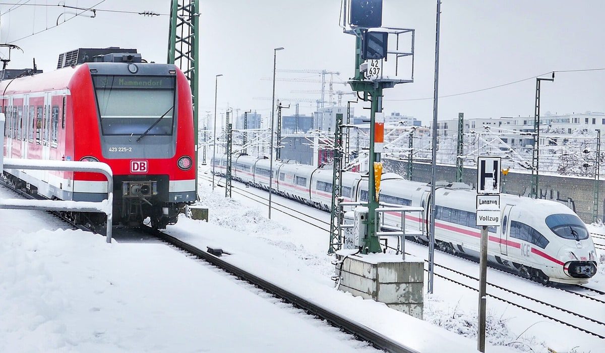 Διακόπηκε η αεροπορική και σιδηροδρομική κυκλοφορία στη Βαυαρία