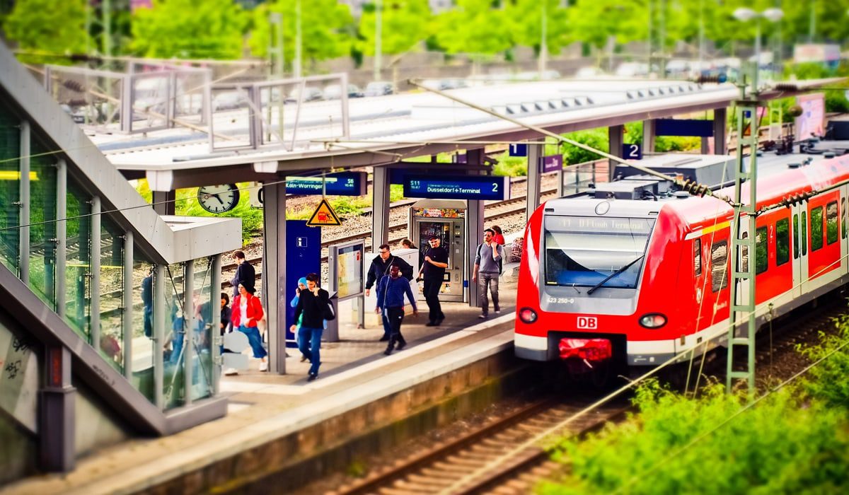 Γερμανία: Κίνδυνος για εκτεταμένες απεργίες στη Deutsche Bahn