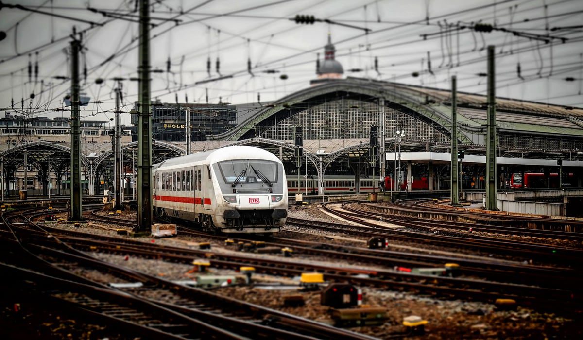 Γερμανία-Απίστευτό: Απέκτησαν πρόσβαση στο σιδηροδρομικό δίκτυο