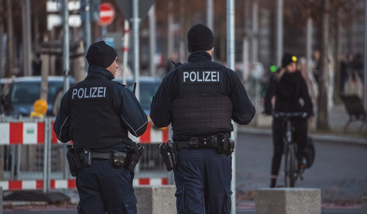 Γερμανία: Σε κρίσιμη κατάσταση η 7χρονη που δέχθηκε μαχαιριές