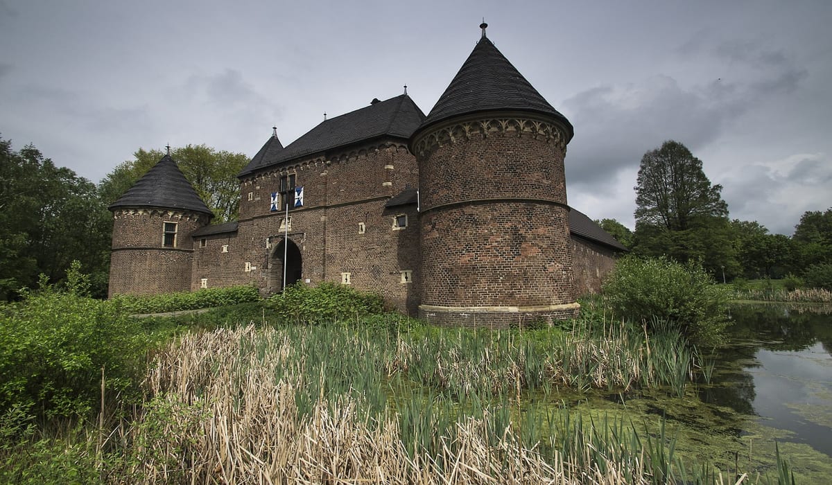 Γερμανία: 6 πιο όμορφα κάστρα και παλάτια στην περιοχή του Ρουρ