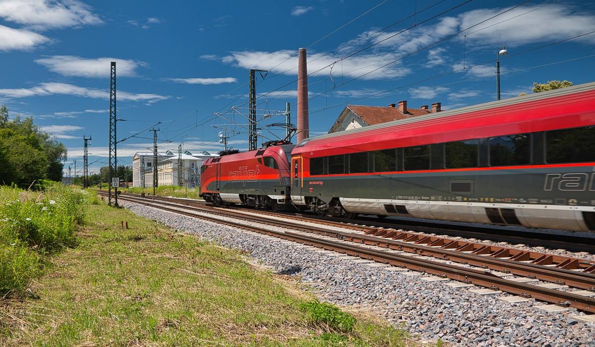 Επεκτείνονται στη Γερμανία οι Αυστριακοί Σιδηρόδρομοι (ΟΒΒ)