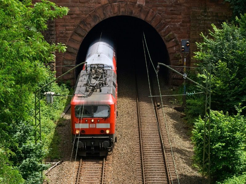 Έρχεται η μεγαλύτερη σιδηροδρομική σήραγγα της Γερμανίας