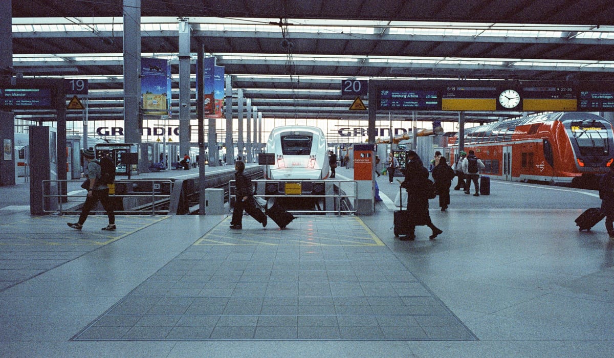 Μόναχο: Το τρένο αναχωρεί με 7χρονο παιδί αλλά χωρίς γονείς