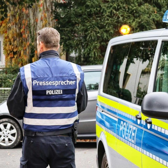 Ο αριθμός των επιθέσεων κατά δημοσιογράφων αυξάνεται στη Γερμανία