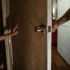 28χρονος Αφγανός ταξιτζής βίασε γυναίκα με το 5χρονο παιδί της δίπλα