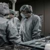 Η υπόκλιση των χειρουργών στον μικρό Άγγελο – Η καρδιά του θα σώσει ένα παιδί από τη Γερμανία