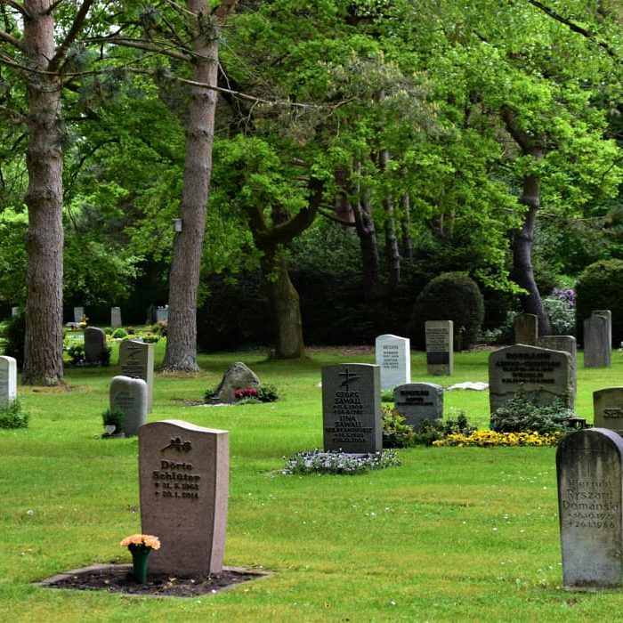 Μεγάλη αύξηση: Πόσο θα κοστίζουν οι τάφοι και οι κηδείες στο Μόναχο;