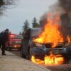 Ο πιο άτυχος: Καινούργιο αυτοκίνητο πήρε φωτιά πριν από το γραφείο ταξινόμησης