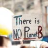 Η γνωστή ακτιβίστρια Greta Thunberg συνελήφθη σε διαδήλωση Η γνωστή ακτιβίστρια Greta Thunberg συνελήφθη σε διαδήλωση