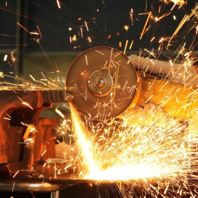 Απροσδόκητη υψηλή αύξηση των παραγγελιών για τη γερμανική βιομηχανία