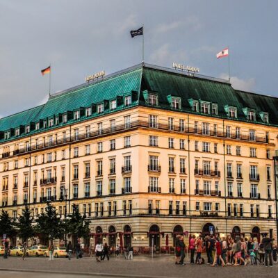 26.000 ευρώ ανά διανυκτέρευση: Αυτό είναι το πιο ακριβό δωμάτιο ξενοδοχείου της Γερμανίας