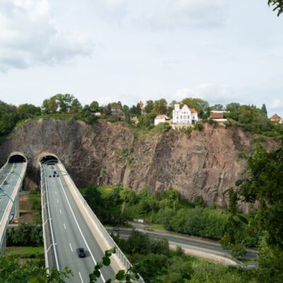 Δεν είναι μόνο στην Ελλάδα! Στη Γερμανία δρόμος κοστίζει 62εκ ευρώ το χιλιόμετρο