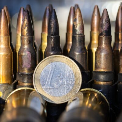 Δωράκι από την Ευρώπη και την Ούρσουλα φον ντερ Λάιεν 35 δις. ευρώ στην Ουκρανία