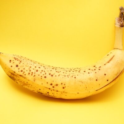 Εντελώς τρελό: Κολλημένη μπανάνα σε τοίχο πουλήθηκε για 6,2 εκατομμύρια δολάρια Εντελώς τρελό: Κολλημένη μπανάνα σε τοίχο πουλήθηκε για 6,2 εκατομμύρια δολάρια